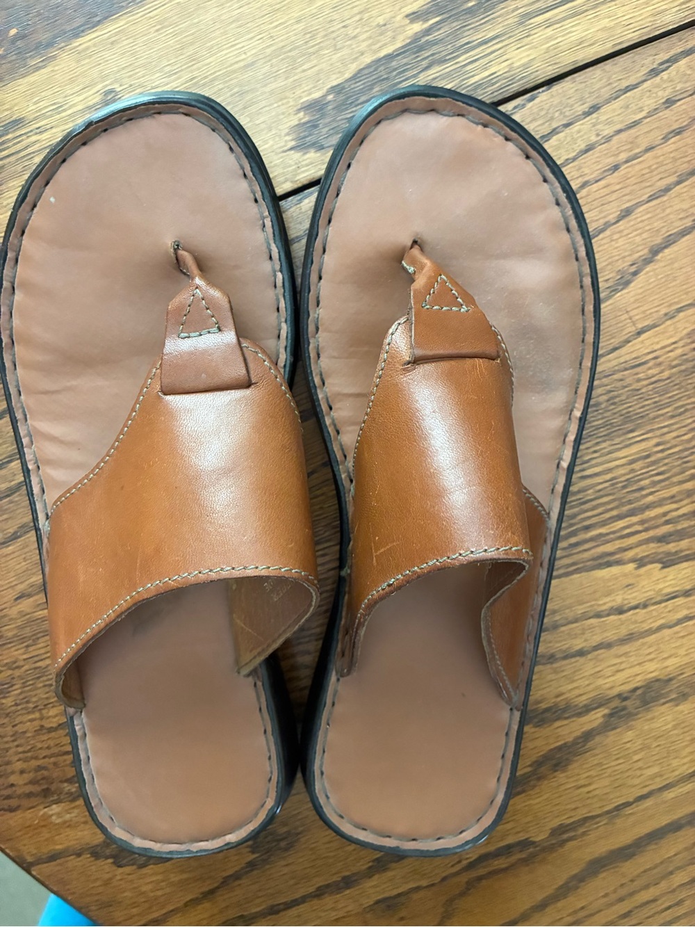 Bass Leather Toe-Post Sandals
